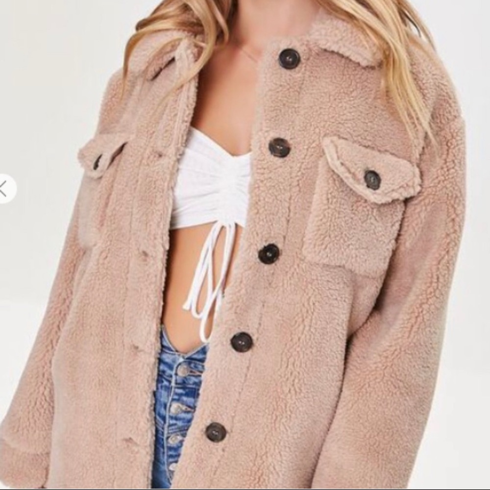 🆕 Forever 21 Faux Shearling Button-Up Teddy Coat Shacket